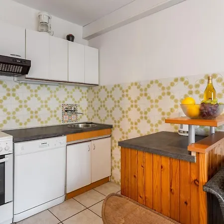 With A Parking Space Mali Lošinj